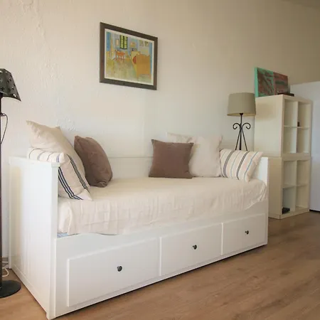 Apartamento Con Las Mejores Vistas Al Mar Y Jardines Privados, Perfecto Para 4 Personas Apartment